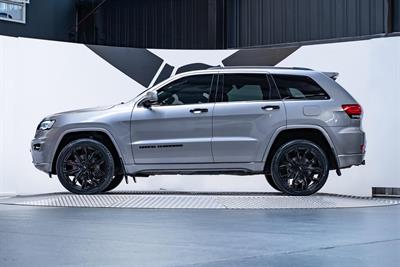 2019 Jeep Grand Cherokee - Thumbnail