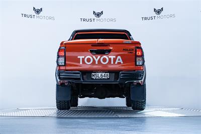 2017 Toyota Hilux - Thumbnail