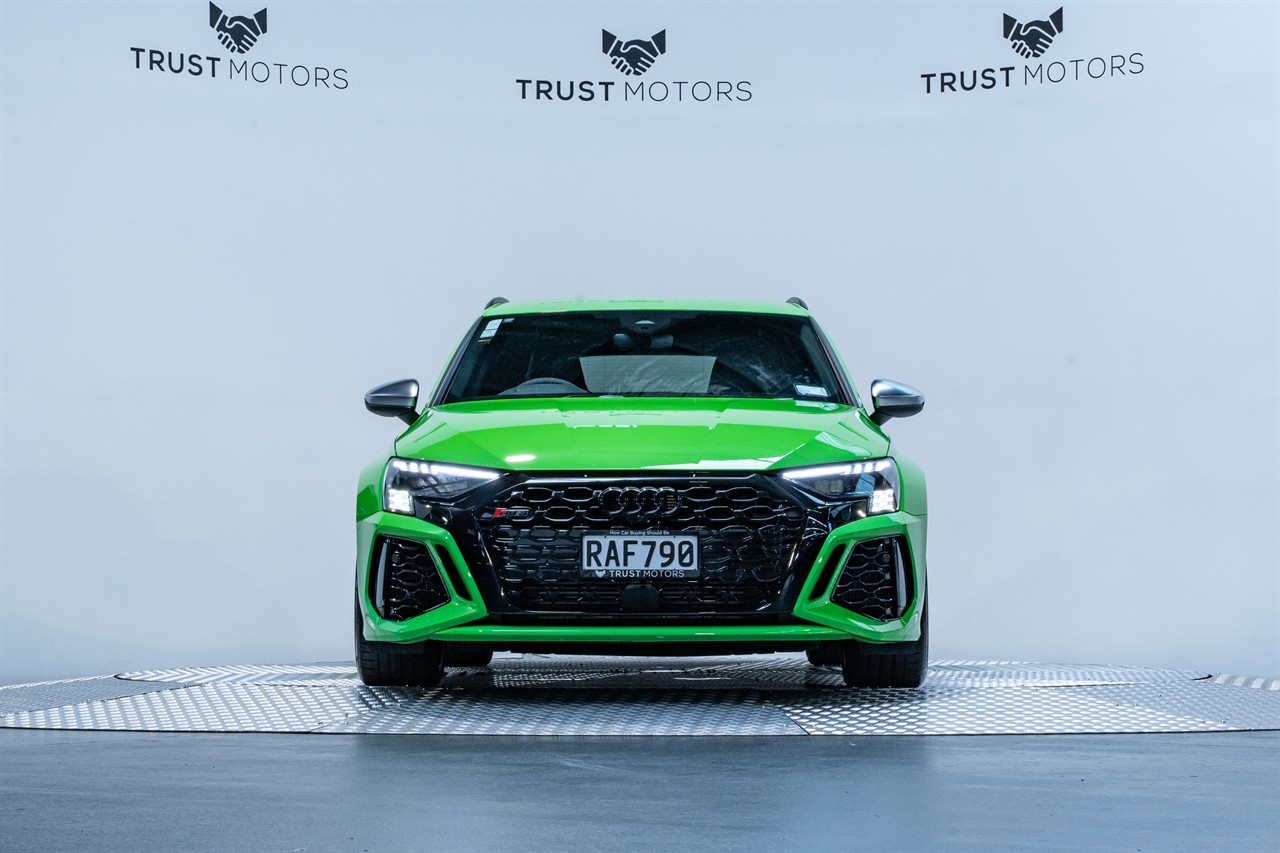 2022 Audi RS3