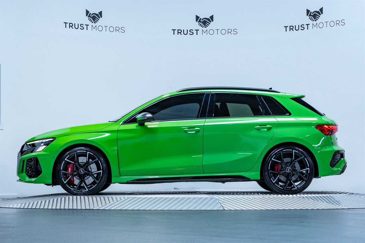 2022 Audi RS3