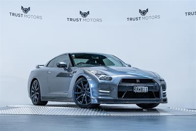 2012 Nissan GTR - Thumbnail