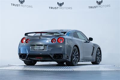 2012 Nissan GTR - Thumbnail