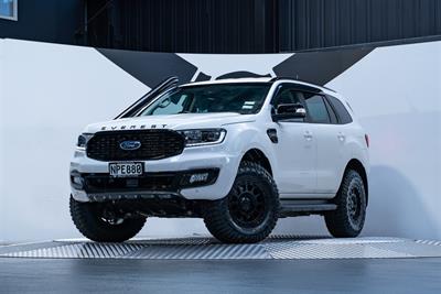 2021 Ford Everest - Thumbnail