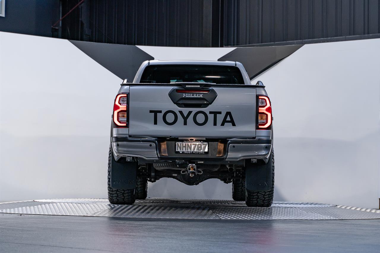 2021 Toyota Hilux