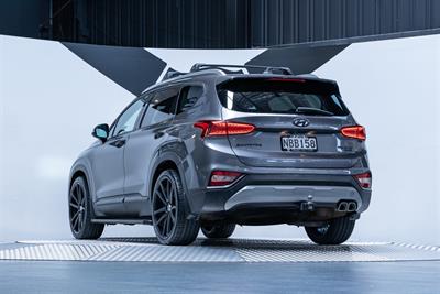 2020 Hyundai Santa Fe - Thumbnail