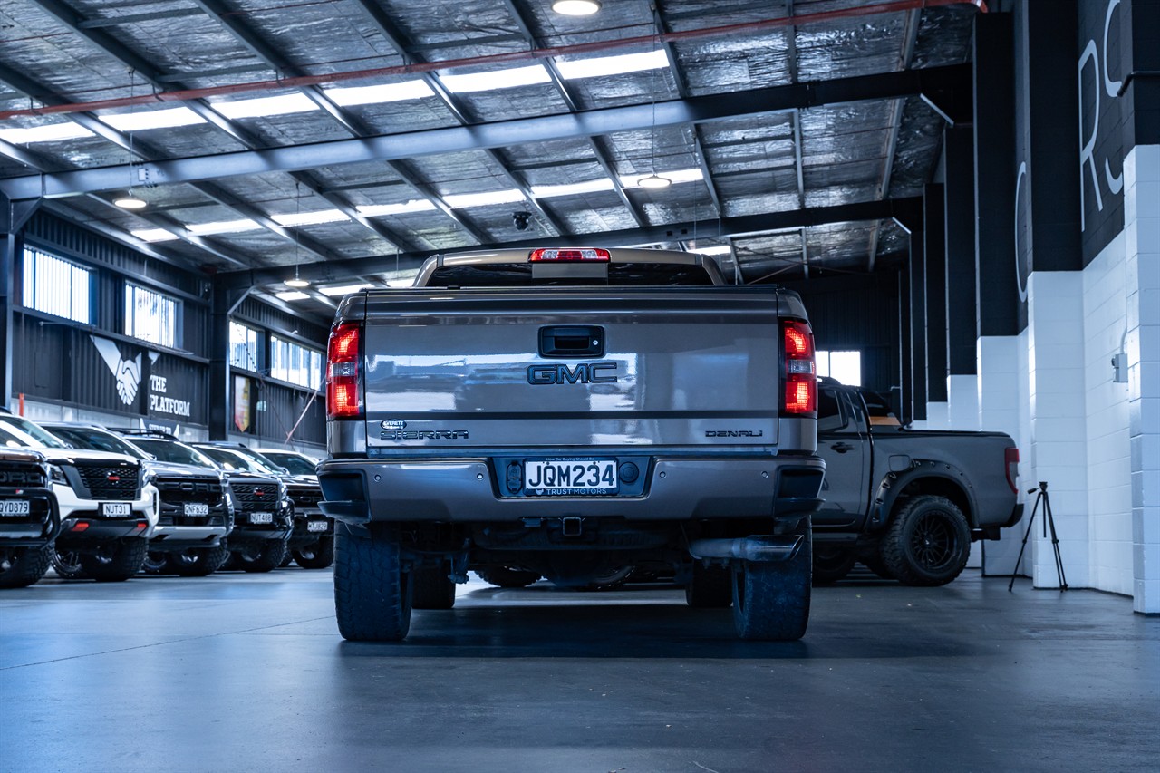 2015 GMC Sierra