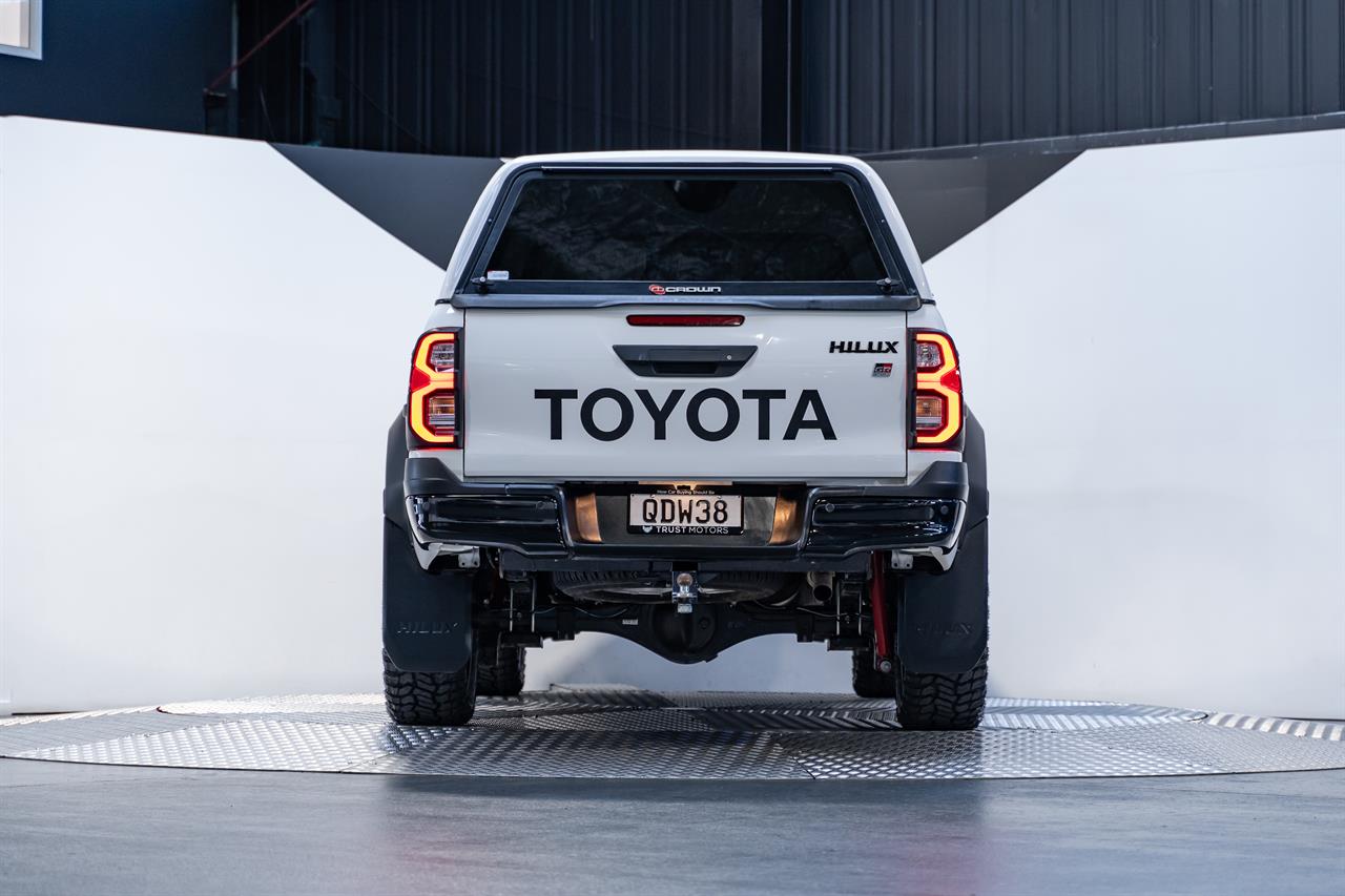 2023 Toyota Hilux