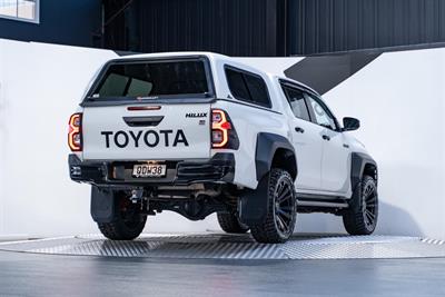 2023 Toyota Hilux - Thumbnail