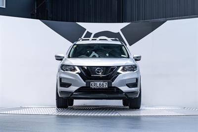 2017 Nissan X-Trail - Thumbnail