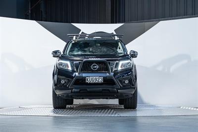 2017 Nissan Navara - Thumbnail