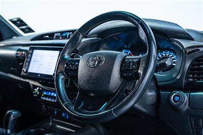 2021 Toyota Hilux - Thumbnail