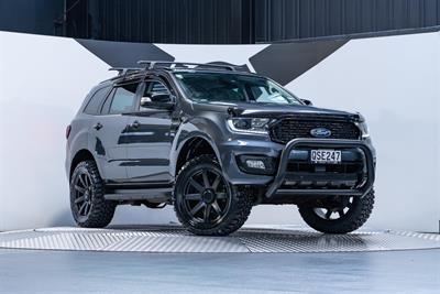 2021 Ford Everest - Thumbnail