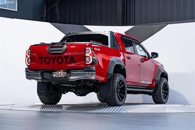 2023 Toyota Hilux - Thumbnail