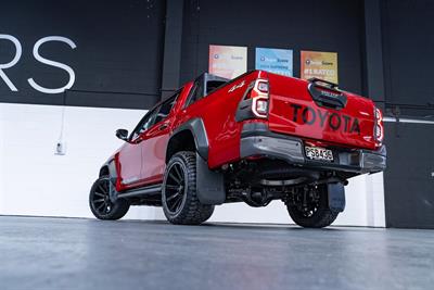 2023 Toyota Hilux - Thumbnail