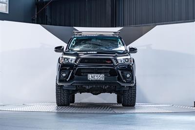 2018 Toyota Hilux - Thumbnail