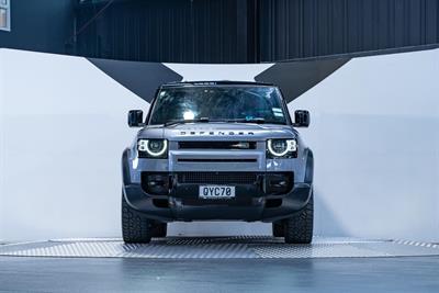 2021 Land Rover Defender - Thumbnail