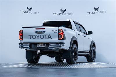 2021 Toyota Hilux - Thumbnail