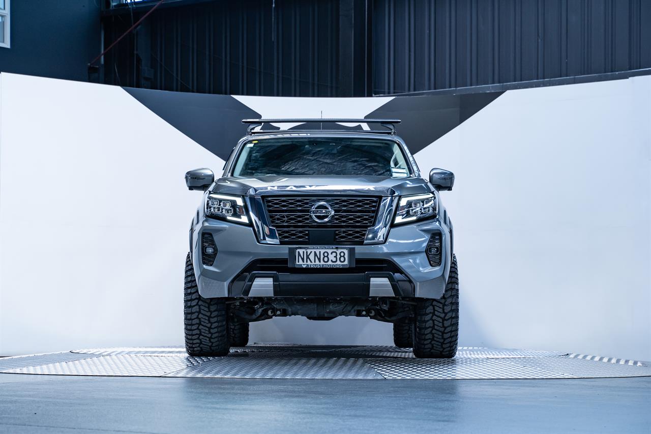 2021 Nissan Navara