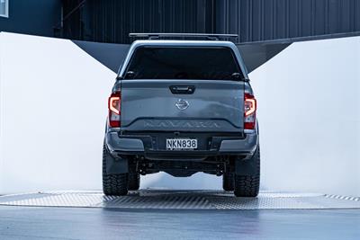 2021 Nissan Navara - Thumbnail