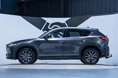 2017 Mazda CX-5 - Thumbnail