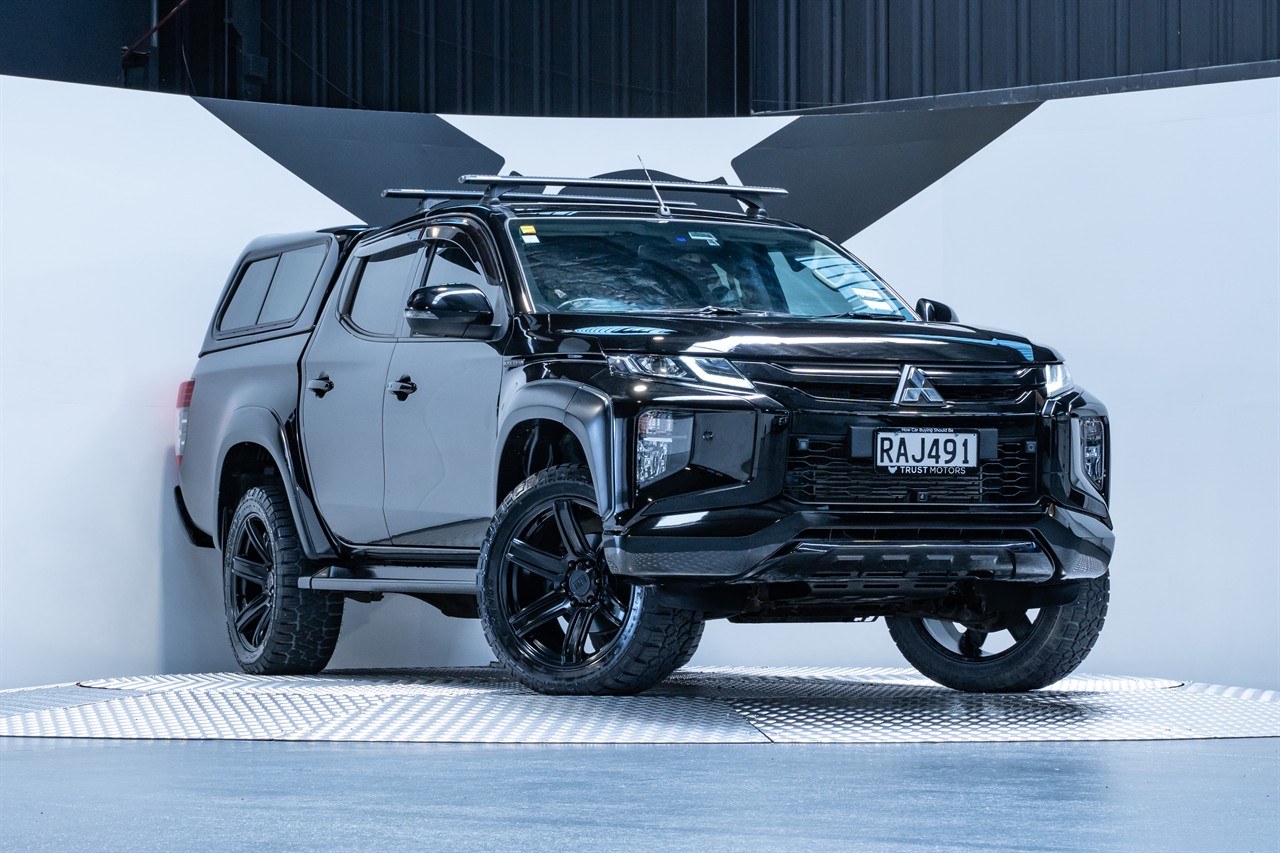 2020 Mitsubishi Triton