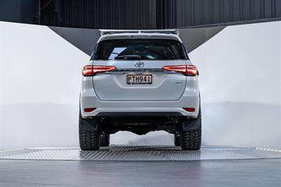 2023 Toyota Fortuner - Thumbnail