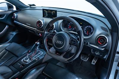 2015 Audi RS3 - Thumbnail