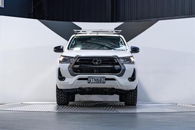 2021 Toyota Hilux - Thumbnail