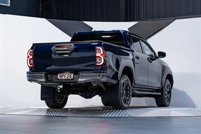 2021 Toyota Hilux - Thumbnail