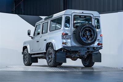 2008 Land Rover Defender - Thumbnail