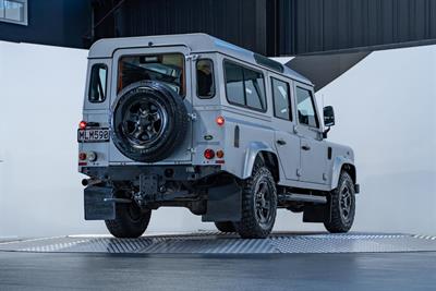 2008 Land Rover Defender - Thumbnail