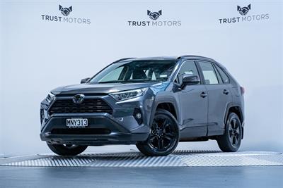 2019 Toyota Rav4 - Thumbnail