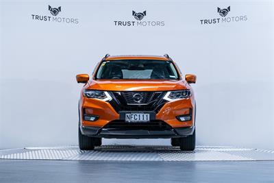 2020 Nissan X-Trail - Thumbnail