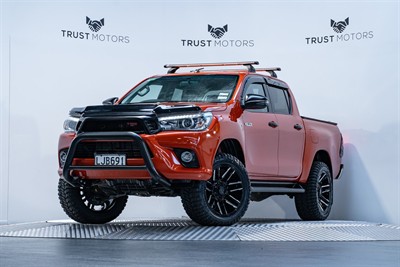 2018 Toyota Hilux - Thumbnail