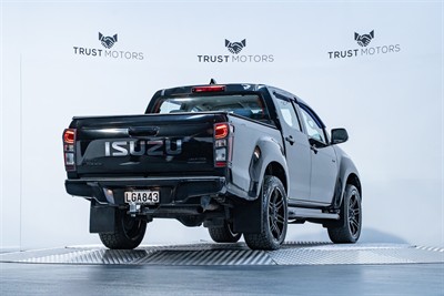 2018 Isuzu D-Max - Thumbnail