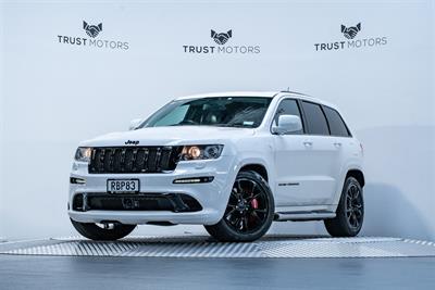 2013 Jeep Grand Cherokee - Thumbnail