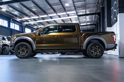 2017 Ford F150 - Thumbnail