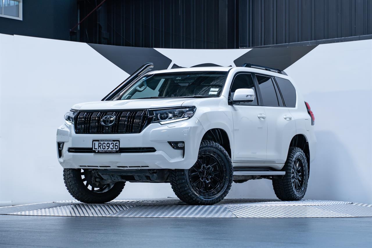 2018 Toyota Landcruiser Prado