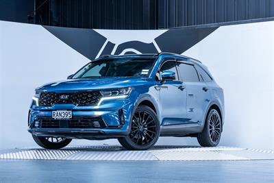 2020 Kia Sorento - Thumbnail