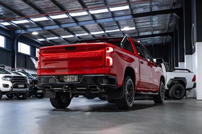 2021 Chevrolet Silverado - Thumbnail