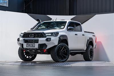 2022 Toyota Hilux - Thumbnail