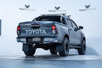 2016 Toyota Hilux - Thumbnail