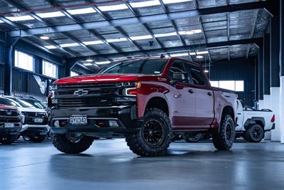 2022 Chevrolet Silverado - Thumbnail