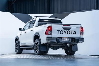 2018 Toyota Hilux - Thumbnail