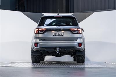 2024 Ford Everest - Thumbnail