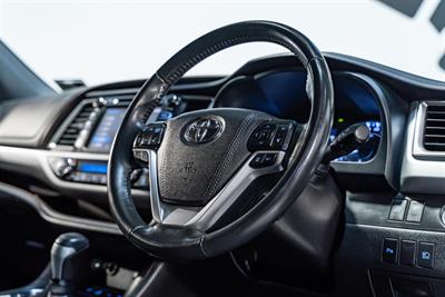 2019 Toyota Highlander - Thumbnail