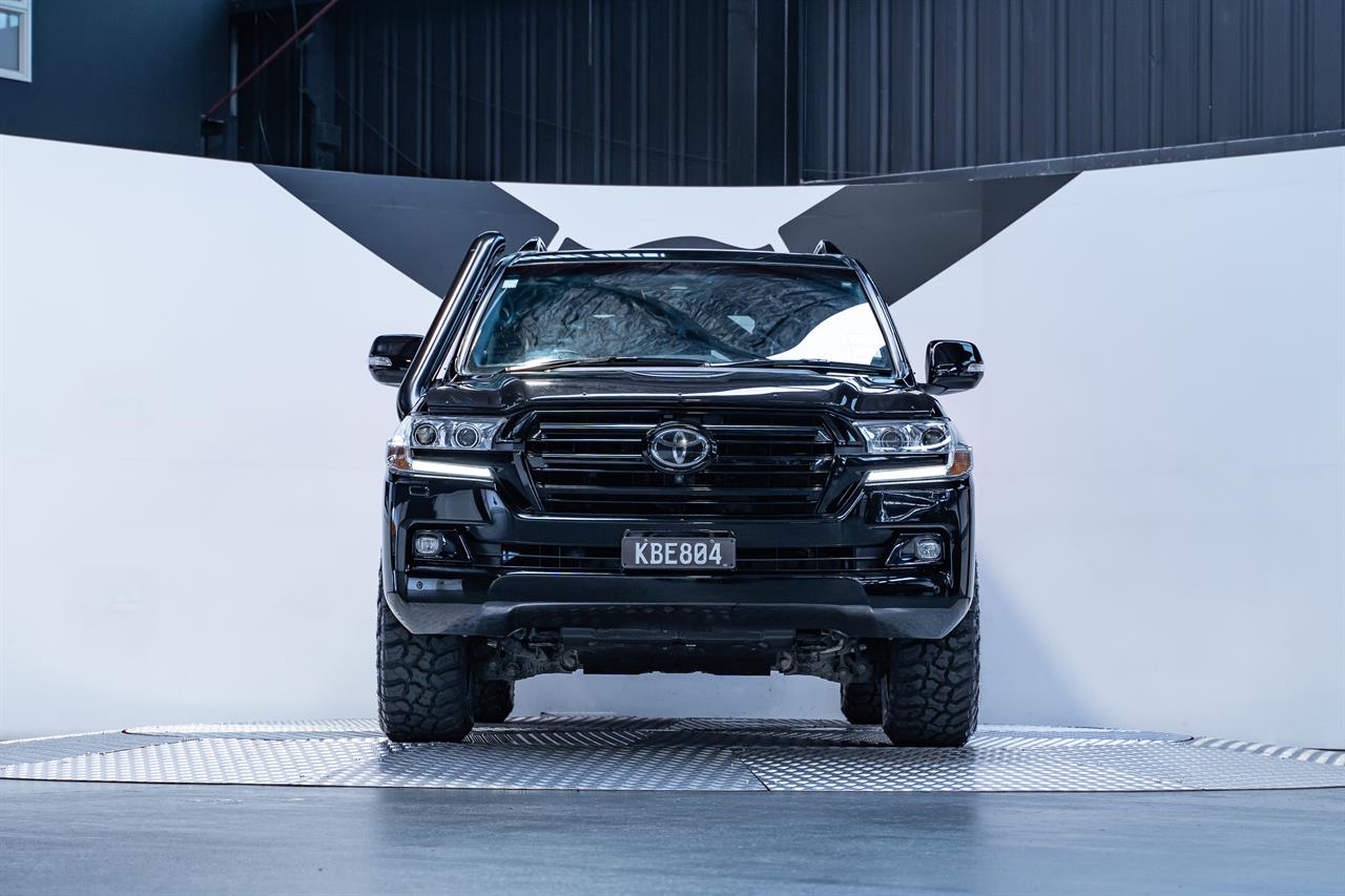 2016 Toyota Landcruiser