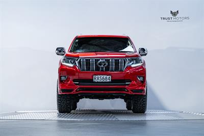 2020 Toyota Landcruiser Prado - Thumbnail