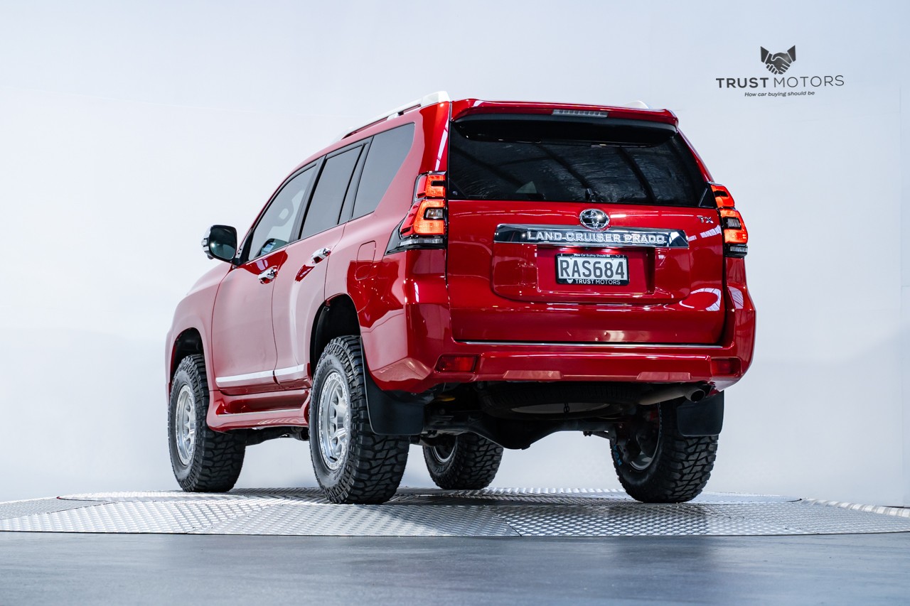 2020 Toyota Landcruiser Prado