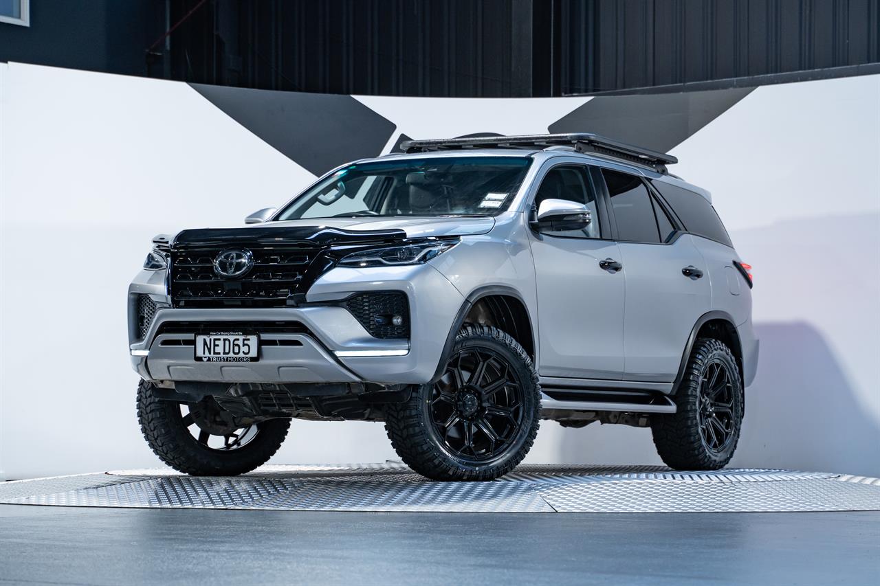 2020 Toyota Fortuner